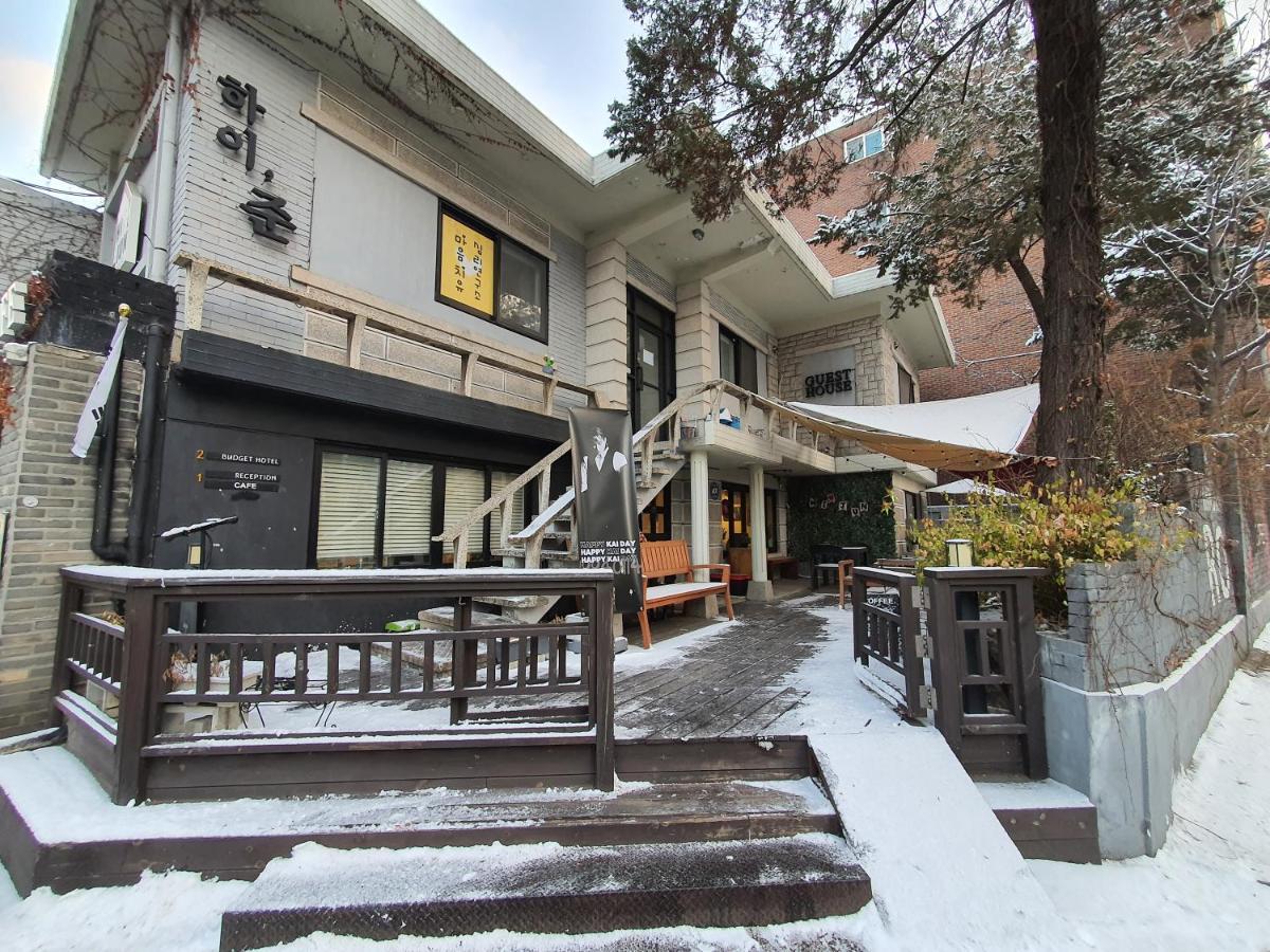 Hi Jun Guesthouse Seoul Exterior photo